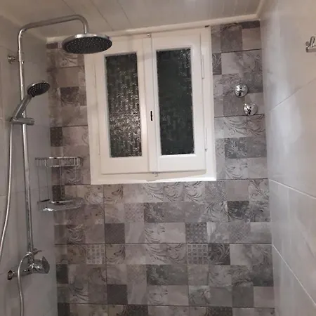 Varvara & I * Peroulades (Corfu)